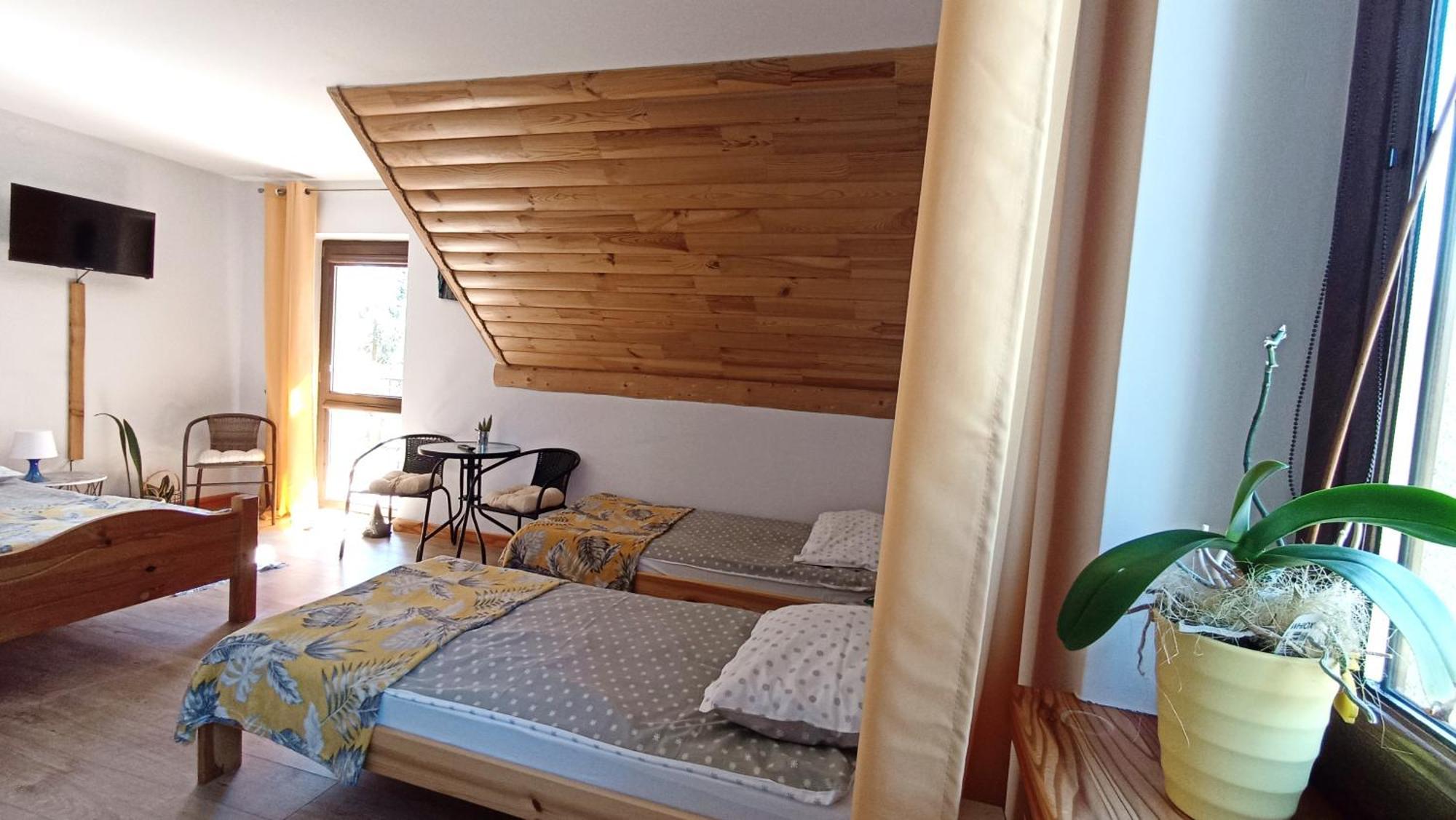 Zacisze Drwala Konuk evi Lutowiska Oda fotoğraf