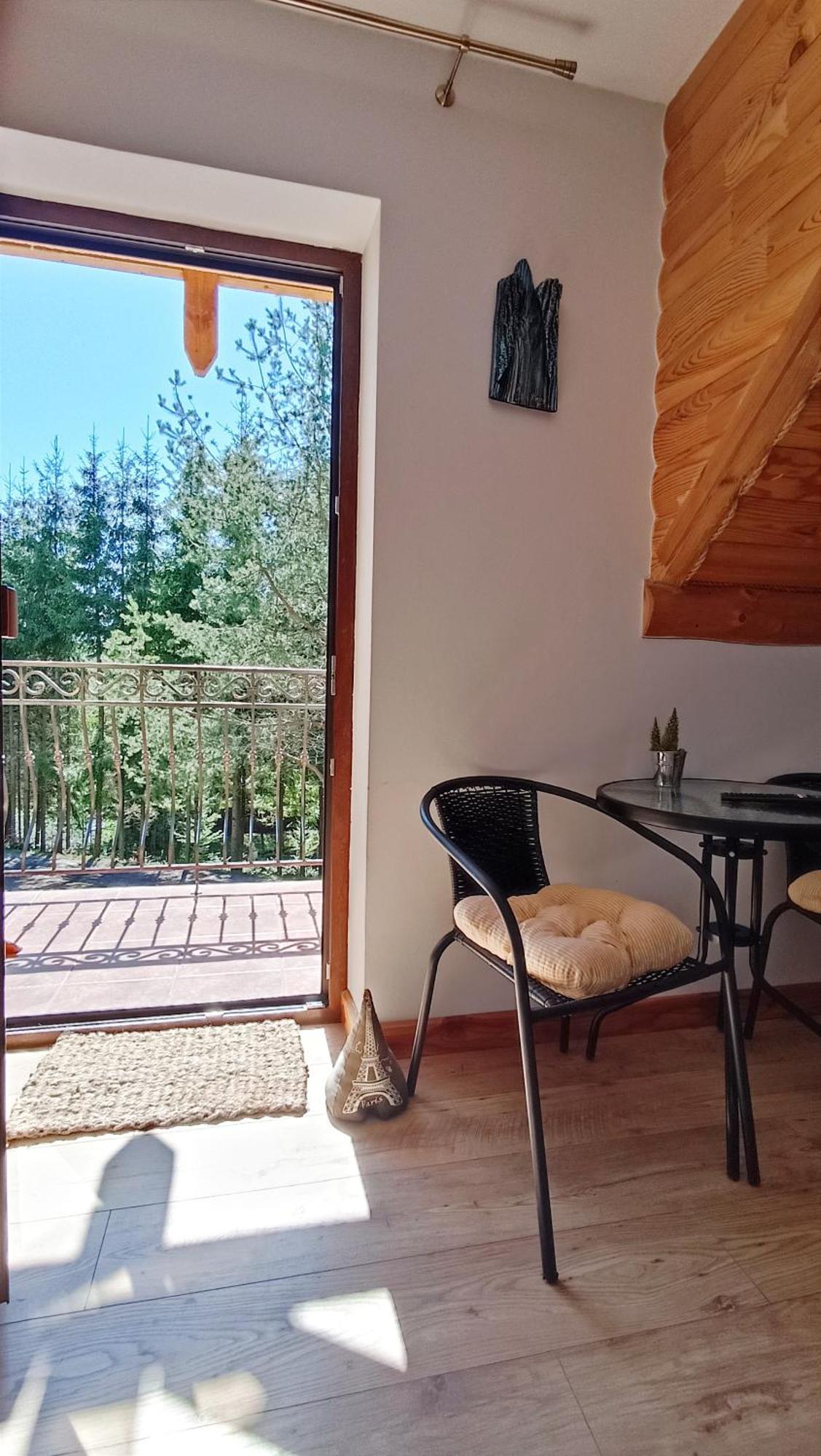 Zacisze Drwala Konuk evi Lutowiska Oda fotoğraf